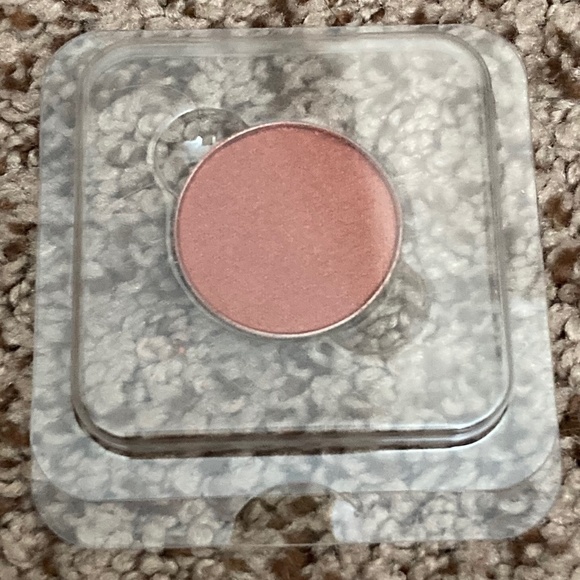 Anastasia Beverly Hills, Wander Beauty & Ciate - Bronze, Glow & Shimmer Bundle - Picture 2 of 11